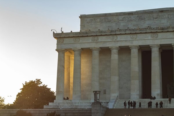 Prévisions Audacieuses pour la Location de Bateaux en 2023 : Tendances et Innovations à Surveiller